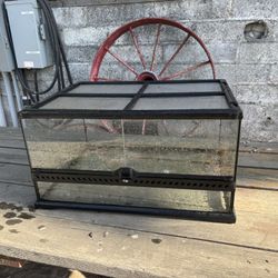 Exo Terra Terrarium- 20 Gallon