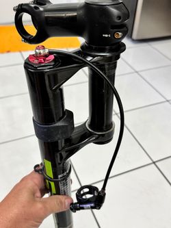 29" Lefty Fork and Lefty Wheell