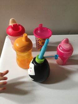 5 Kids and baby cups all for $2