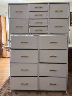 Drawer unit with canvas drawers