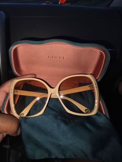 Gucci Sun Glasses