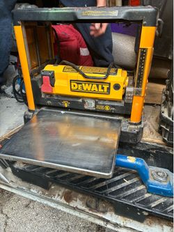 Planer DeWalt