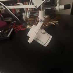 Plug And Play Podcast Setup 