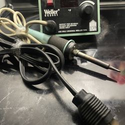 Weller EC2001 Temperature-Controlled Soldering Station 