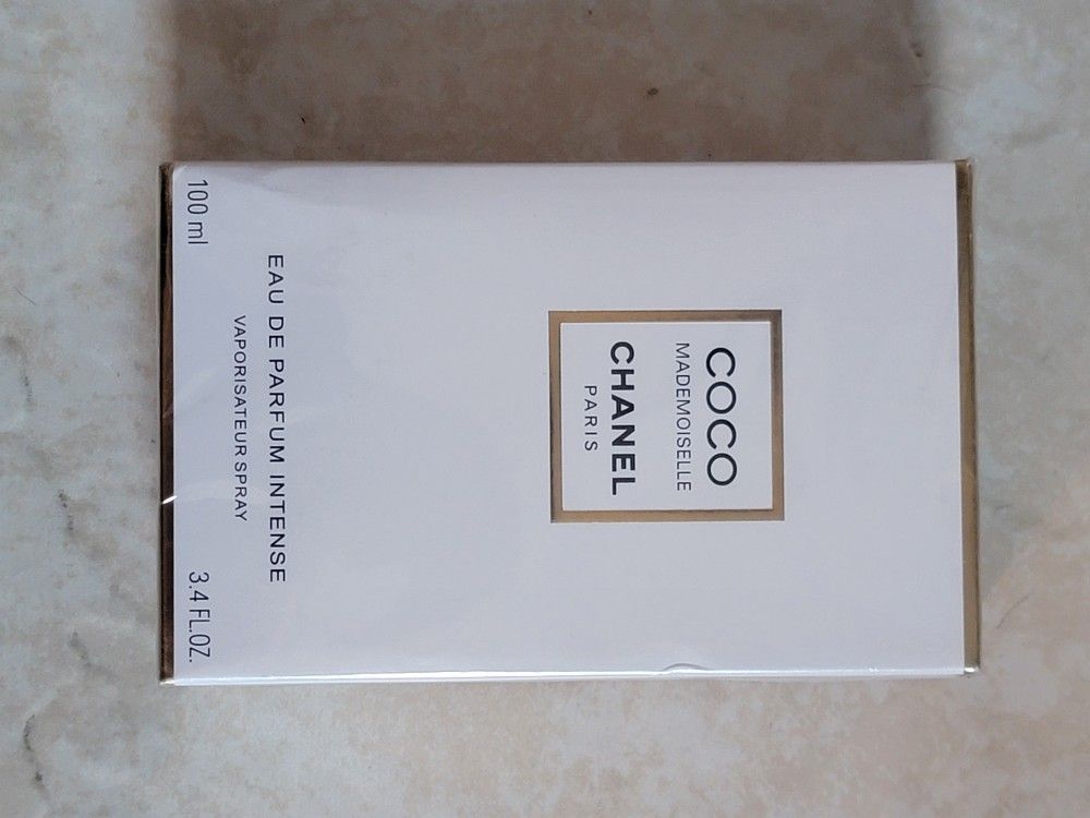 Coco Mademoisella by Chanel Paris
