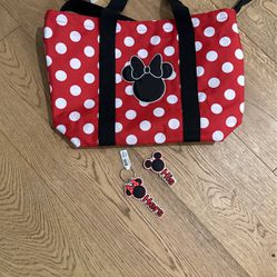 Disney Tote And Keychains 