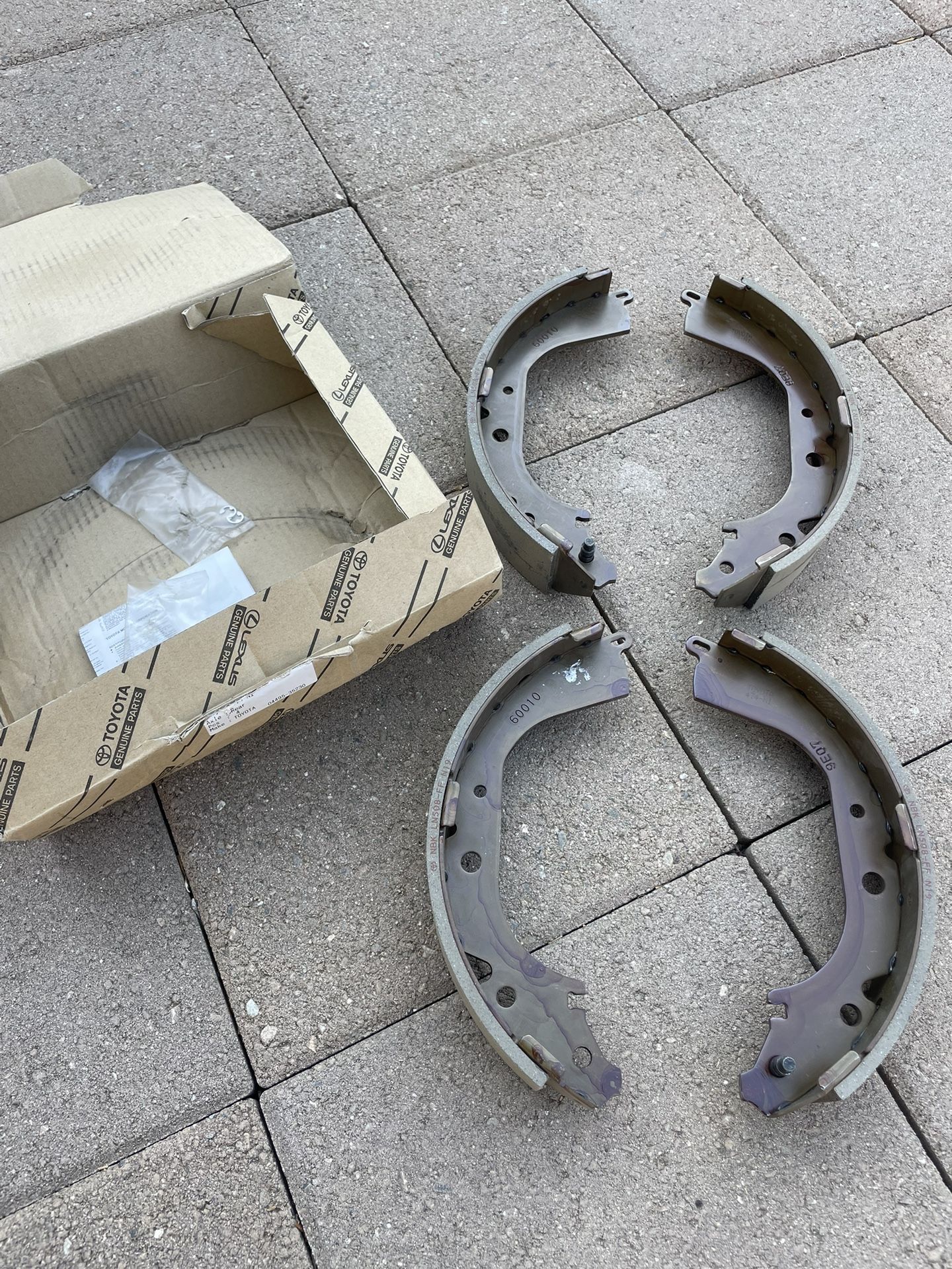 Genuine Toyota OEM Rear Brake Shoes for 1st Gen Tacoma or 3rd Gen 4Runner