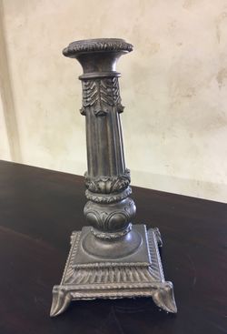 Candle holder