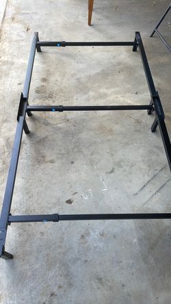 Folding twin size bed rail