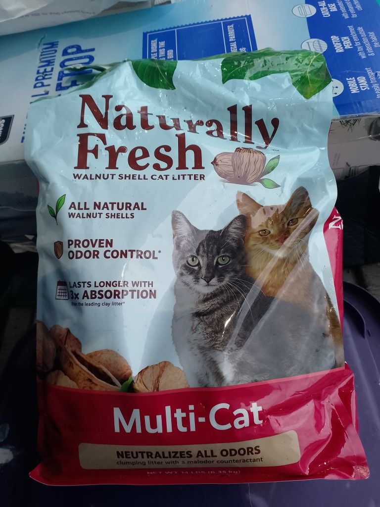 Naturally Fresh Multi Cat Walnut Litter