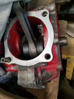 Honda XL600r engine, bottom end, parts