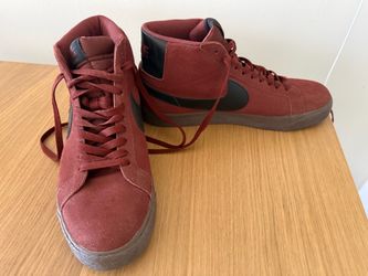 Nike SB Blazer Mid Sneakers Size 10