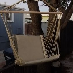 Hanging Chair 