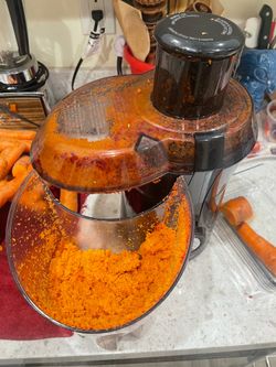Hamilton Beach big mouth extractor juice $20 cash only