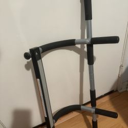 Pull Up Bar