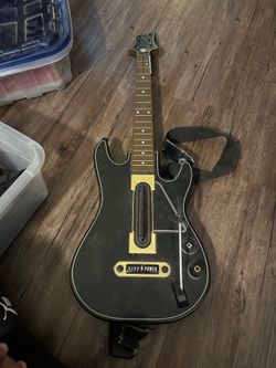 Guitar Hero Live Wireless Guitar Controller w/ Strap