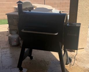 TRAEGERPro 780 Wi-Fi Pellet Grill and Smoker in Black