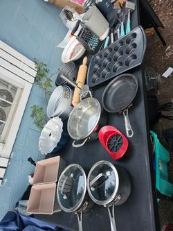 Kitchen items. Will sell as sets or for all. Make offer.