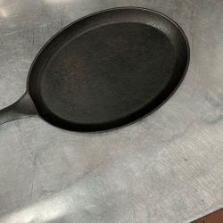 Oval Cast Iron Skillet Fajita Pan