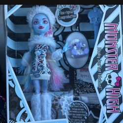 Abbey Bominable Monster High Doll Brand New Never Opened 