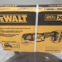 BRUSHLESS 3-SPEED OSCILLATING MULTI-TOOL KIT 