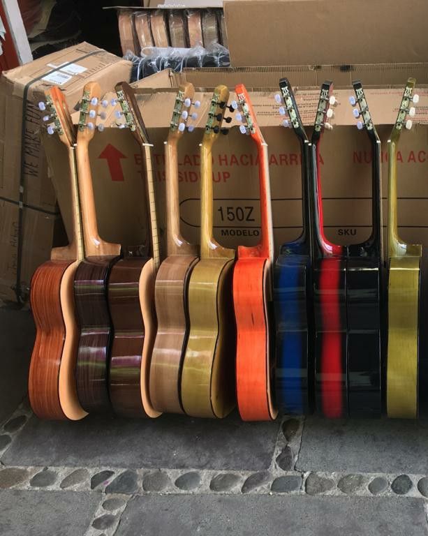 Paracho guitars