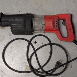  Used Milwaukee 6520-21 Corded Sawzall - Fully Functional