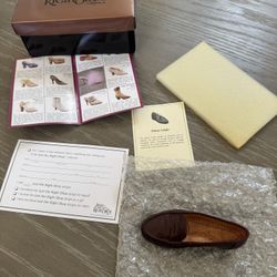 Just The Right Shoe Brown Penny Loafer #25506 Raine Box 1999 Vtg Retro