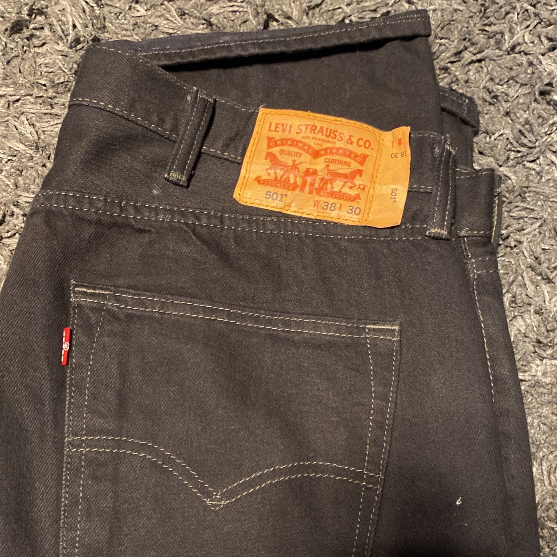 Black 501 Levi’s for Sale in Bakersfield, CA - OfferUp