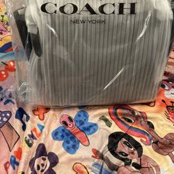Large Unopened Coach Bag Black