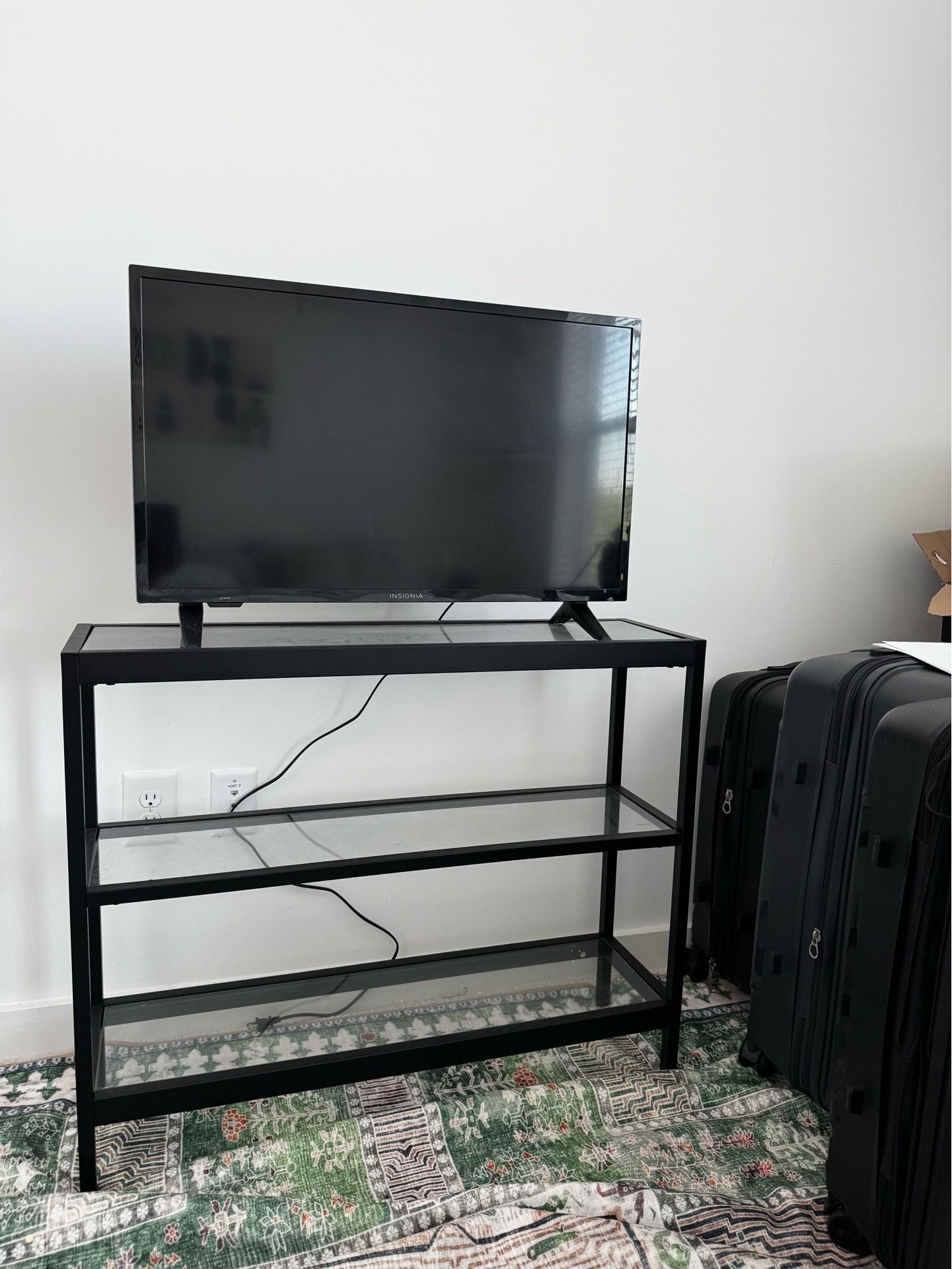 TV Stand for Sale – Great Condition!