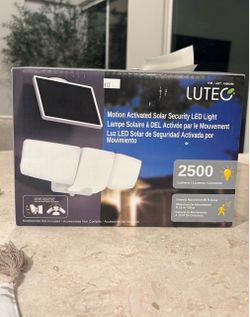 Lutec Motion Activated Solar Security Light 2500 lumens