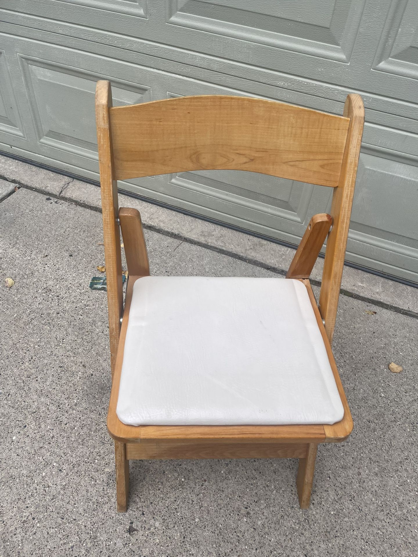 Very Nice Wooden folding Chairs