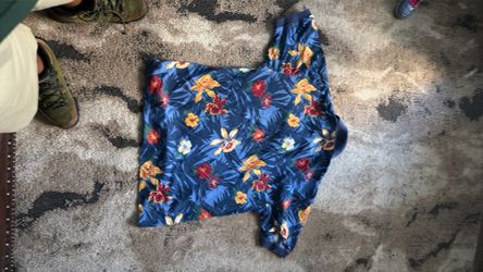 Tommy Hilfiger Men’s Tropical Floral Button-Up Shirt – Size Large