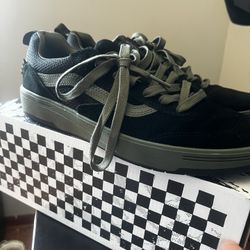 Black and Green Vans Shoes Zahba