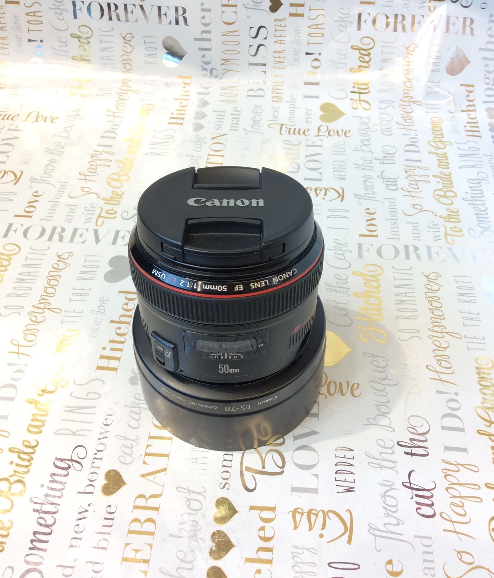 CANON : 50mm ultrasonic. Canon Lens EF 50mm 1:1.2 L USM