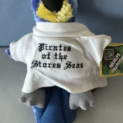 The Petting Zoo Parrot Wildlife Collection – Pirates of the Stores Seas Plush Toy