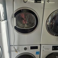 Brand New Beko Washer And Dryer Set 24w 