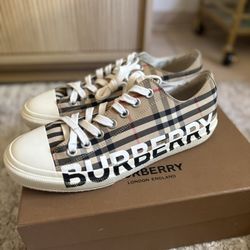 Burberry Shoes