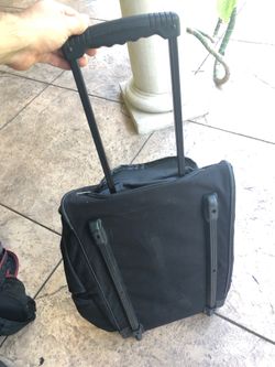 Large Carryon/ rollaway bag