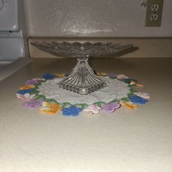 Sunflower Looking Cake Stand