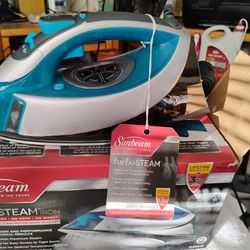 Brand New Turbo Steam Iron 