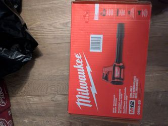 Milwaukee M12 blower and fan