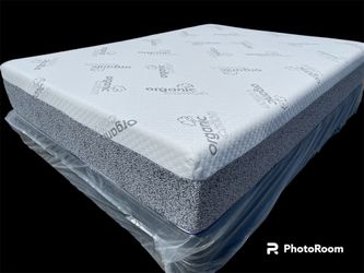 King Organic Cooling Gel Hybrid Memory Foam Mattress!