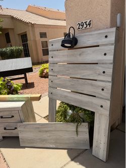Twin bed with side dresser