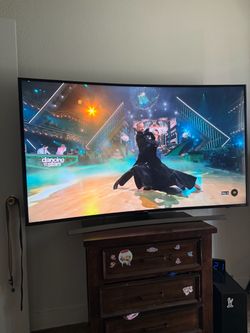 65” Curved Samsung Smart TV