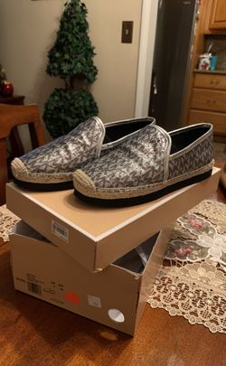 MK Slip-On Shoes Size 6 Women