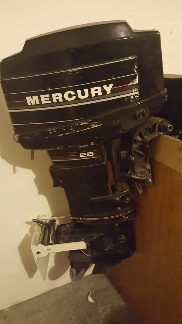 Mercury 25 HP 2 stroke fuel tank included for Sale in Auburn, WA OfferUp