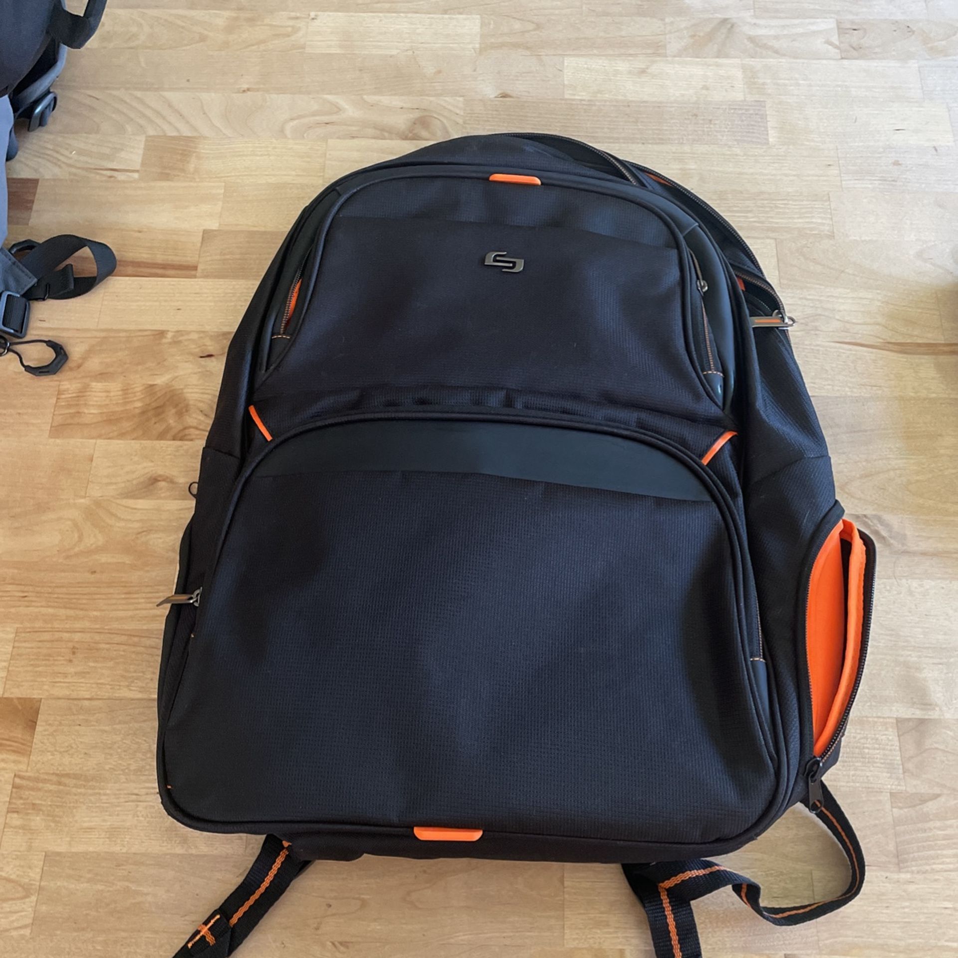 Solo Laptop Bag