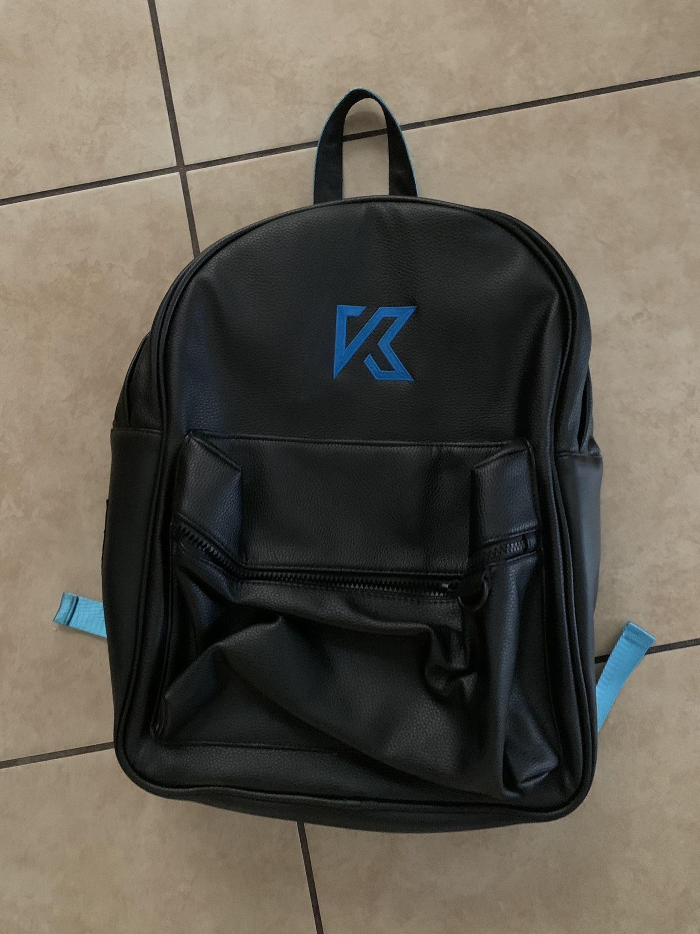 Krew District Backpack